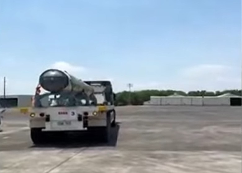 印度首批布拉莫斯導彈已運往菲律賓 - on.cc東網