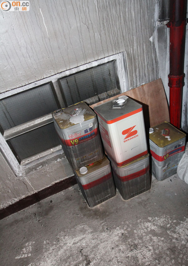 樓層雜物消防條例 - 樓梯間堆放雜物公告