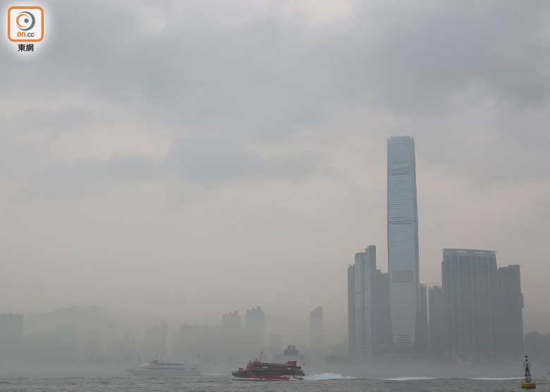 今日潮濕有霧又有驟雨 外出帶把遮穩陣啲｜即時新聞｜港澳｜on Cc東網