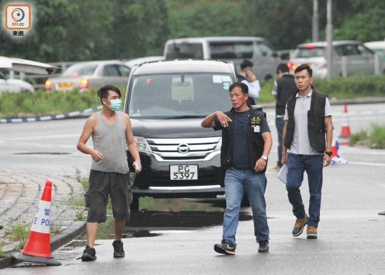 追截偷車賊目擊警員開槍 粉麵廠男職員「好驚」｜即時新聞｜港澳｜on Cc東網