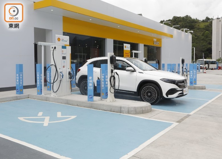 40油站將加裝快速充電器的士小巴充電費不可超官方上限 - on.cc東網