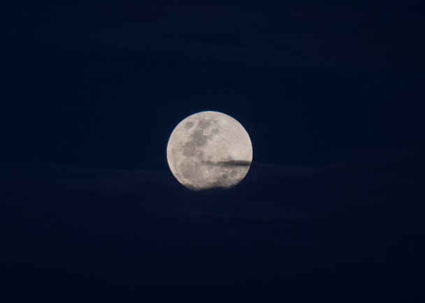 多地迎來今年最大超級月亮　持續3日掛夜空