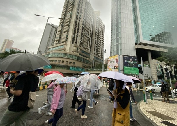 氣象局錄入秋最低溫17.5°C　一號風球將在今日維持