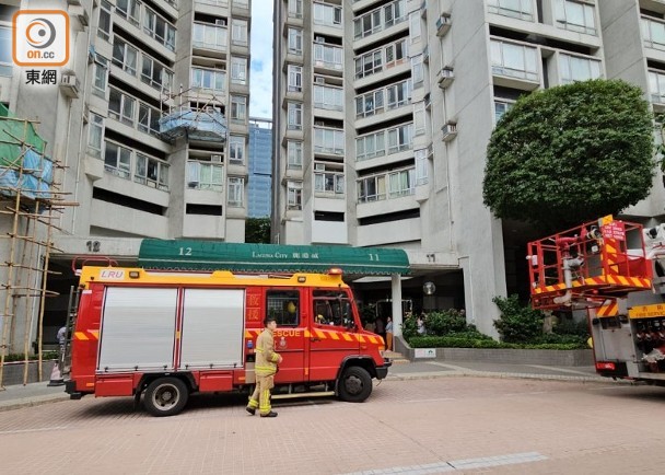 觀塘麗港城單位廚房起火　消防救熄無人傷