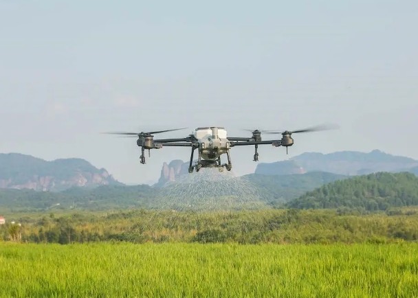 無人機拍軍隊機密發上網　男子判刑10個月