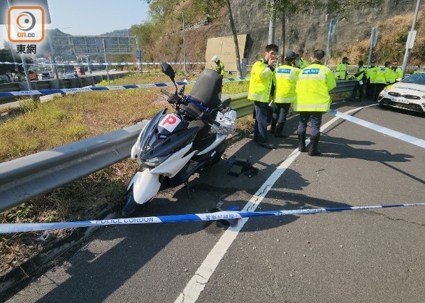 屯門公路掛P牌電單車自炒　鐵騎士送院搶救後不治